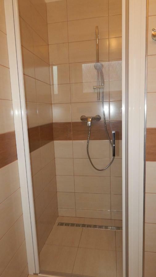 Apartmany Andrea Breclav Bagian luar foto