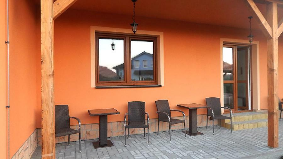 Apartmany Andrea Breclav Bagian luar foto