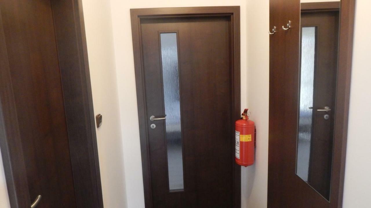 Apartmany Andrea Breclav Bagian luar foto